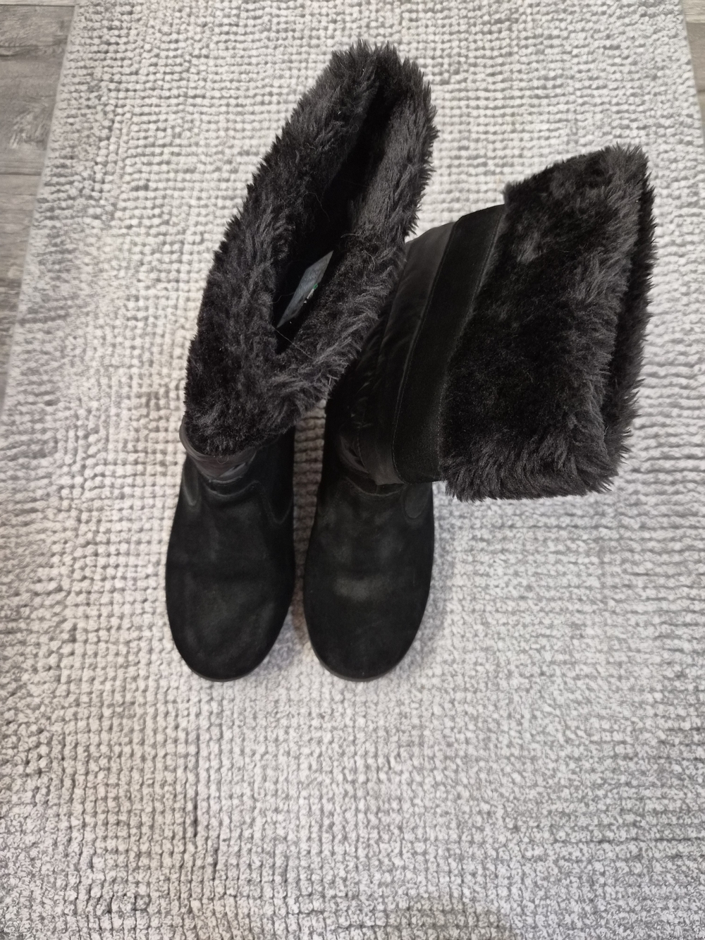 Lands' End Black Faux-Fur Cuffed Women's Winter Boots